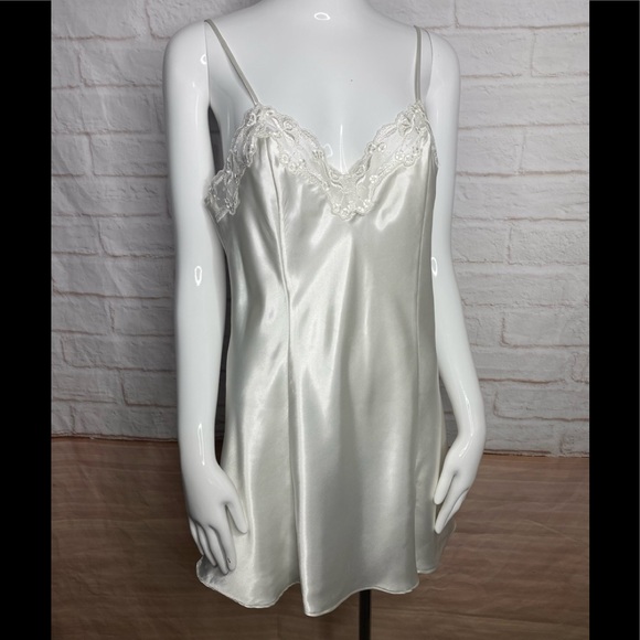 Vitoria’s Secret woman Babydoll size M - Picture 7 of 9